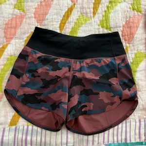 Lululemon high rise speed up short 4 “. Size 4